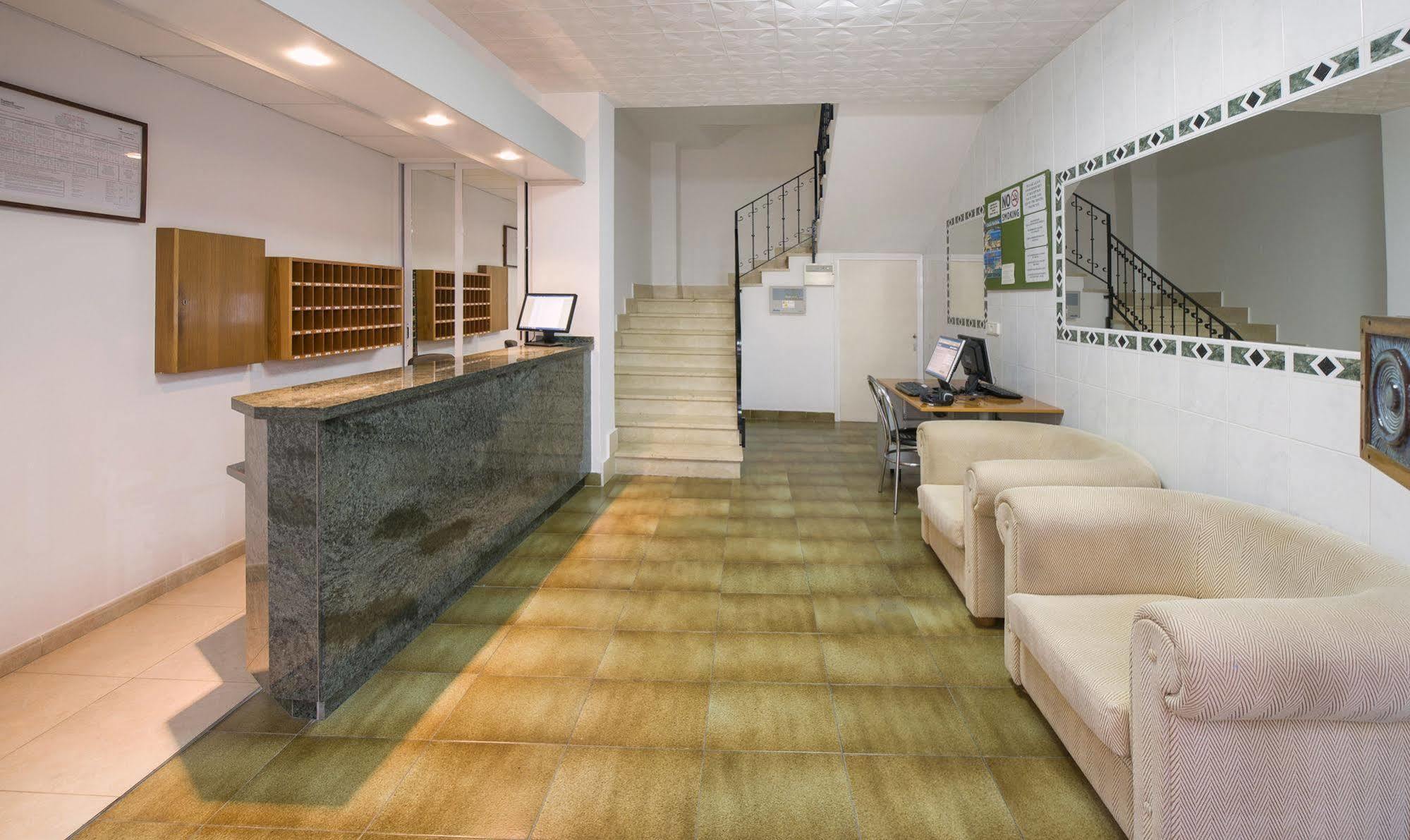 Hostal Roca San Antonio  Eksteriør bilde